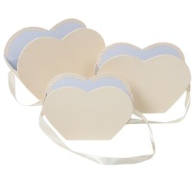   Papír doboz szív alakú szatén akasztóval krém 24-22-19cm 3db-os