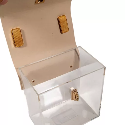 Ajándék doboz plexi füllel pezsgő 6x10x17,5cm