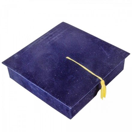 Bársony papírdoboz ballagási sapi sötét kék M4,5x18cm