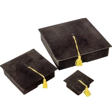 Bársony ballagási sapi doboz szett fekete 18-12-6cm 3db-os