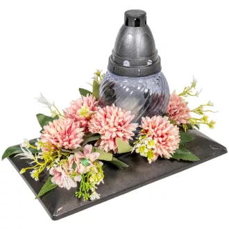   Sírdísz téglalap fekete műanyag tálban üvegmécsessel és vegyes selyemvirággal M25x28cm     