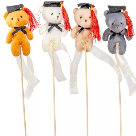 Pálcás ballagó betűző plüss kalapos maci